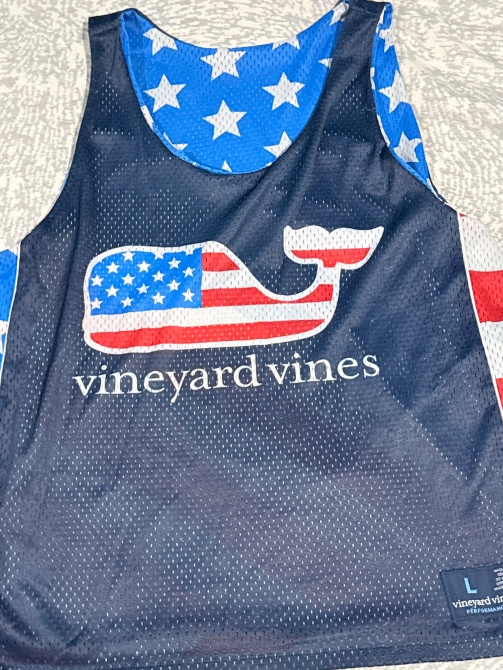 Vineyard Vines Patriotic Reversible Mesh Flag Pinnie Tank L